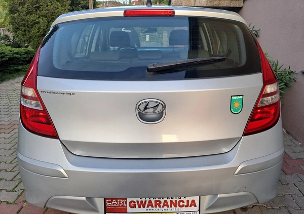 Hyundai I30 cena 19990 przebieg: 175311, rok produkcji 2011 z Chodzież małe 191